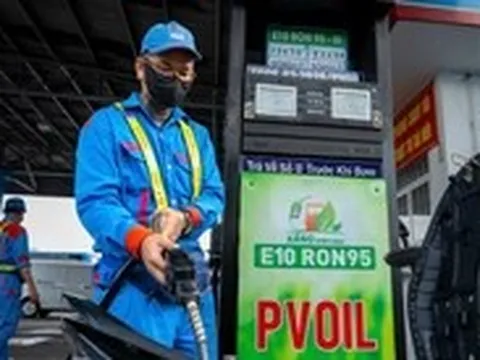 Xăng E10 được bán diện rộng tại PVOIL Sài Gòn, những phản hồi đầu tiên của khách hàng
