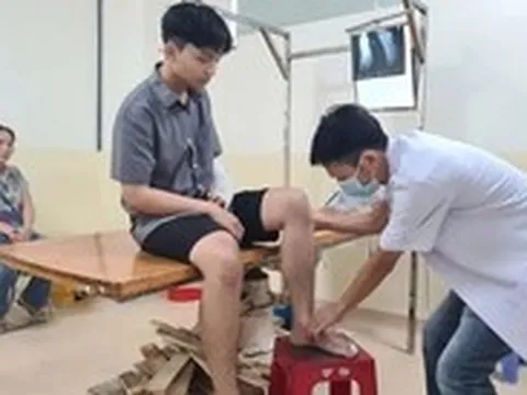 Người mẹ viết thư cảm ơn sau khi con trai thoát chết nhờ báo động đỏ liên viện