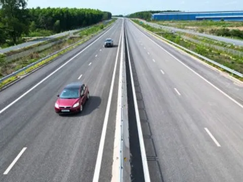 Ô tô từ TPHCM phải đi thêm 18km để vào cao tốc Biên Hòa - Vũng Tàu