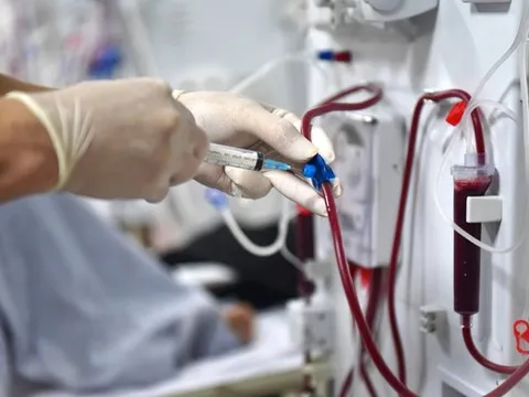 Bé gái 10 tuổi suýt tử vong vì "cô đặc máu", bác sĩ cảnh báo không được chủ quan với bệnh này