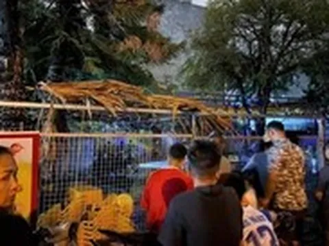 Hai người chết ở bếp Làng Hoa nghi do điện giật