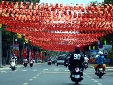 Đồng Nai làm lễ lên thành phố, học sinh ở 10 phường được nghỉ học