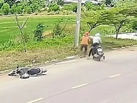 Bắt đối tượng cướp dây chuyền vàng rồi lên xe khách bỏ trốn