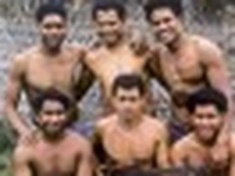 6 nam sinh sống 15 tháng trên đảo hoang không bóng người: Hơn 50 năm sau, số phận mỗi người ra sao?