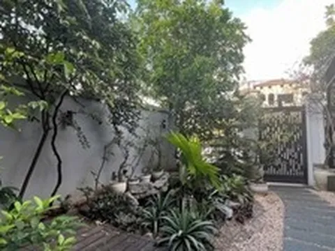 Tôi bàng hoàng ngã ngửa khi vô tình được có mặt ở nhà bạn trai nghèo khổ