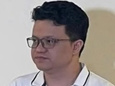 Rào cây nào ăn cây đó