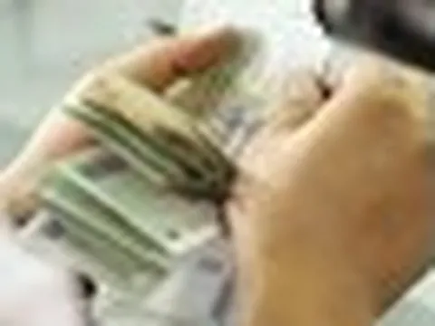 Tin vui: Nhóm cán bộ, công chức sau có thể được hưởng phụ cấp tăng thêm tới 300% lương