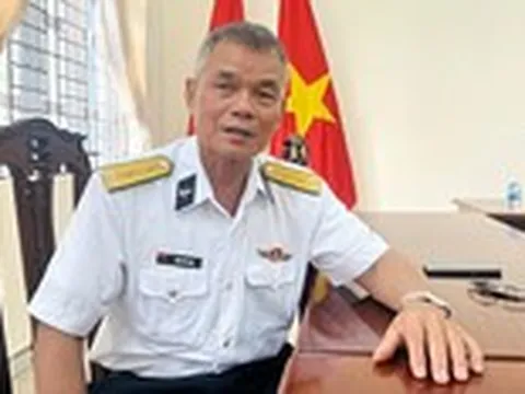 Mệnh lệnh trái tim giữa trùng khơi