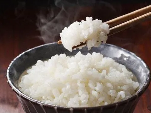 Đi khám sau 1 năm không ăn cơm, người phụ nữ 45 tuổi "sốc nặng" khi nhận kết quả