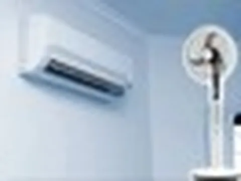 Mùa hè dùng quạt hay điều hòa mới tiết kiệm điện? Câu trả lời khiến nhiều người bất ngờ