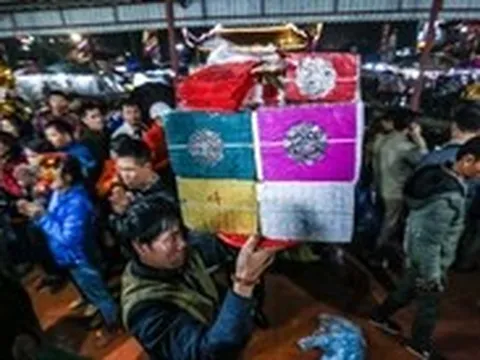 Bán vàng mã, một doanh nghiệp thu gần 1 tỉ đồng mỗi ngày