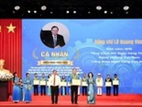 Tổng giám đốc Vietcombank được Công đoàn biểu dương vì học và làm theo Bác