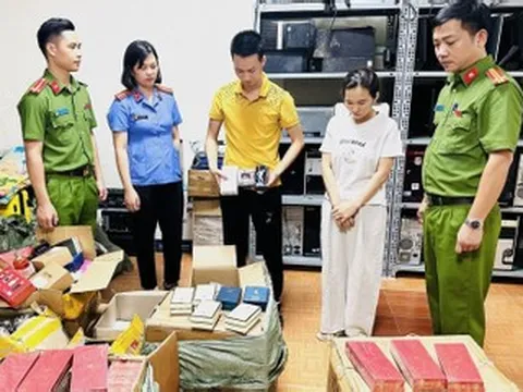 Triệt phá đường dây buôn bán nước hoa giả, giao dịch hơn 200 tỷ đồng