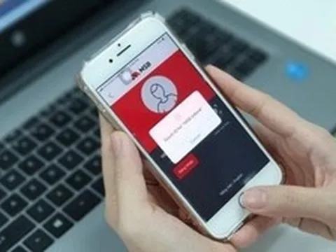 Từ 1/6: Một ngân hàng thay ứng dụng chuyển tiền, khách hàng cần tải lại app, xác thực CCCD và số điện thoại