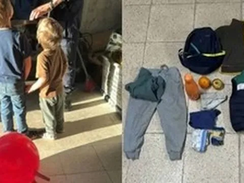 2 anh em bị mẹ đẻ và cha dượng bịt mắt bỏ giữa rừng: "Con tưởng đang chơi trò tìm kho báu"