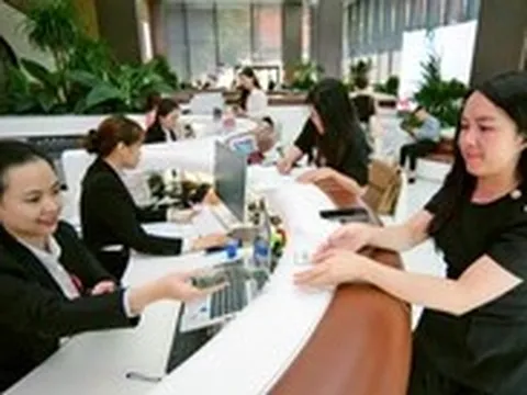 Tin tức sáng 23-5: Một ngân hàng tăng vốn điều lệ lên 100.000 tỉ đồng; Lãi suất qua đêm về 5,6%