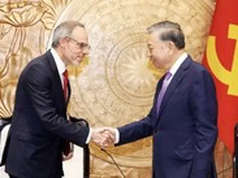 Tổng Bí thư, Chủ tịch nước: Việt Nam sẵn sàng tạo thuận lợi cho các tập đoàn công nghệ cao của Mỹ