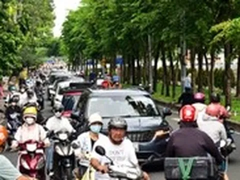 Điều chỉnh giao thông vòng xoay Điện Biên Phủ: Giao thông khá ổn định, theo dõi để xử lý phát sinh