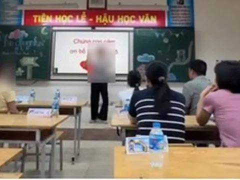 Đoạn clip trong 1 buổi họp phụ huynh gây "bão" lúc này: Người "phốt" bất ngờ bị "ném đá" ngược!