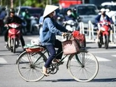 Nắng nóng gay gắt, Bộ Y tế khuyến cáo hạn chế ra đường từ 10h - 16h
