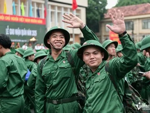 Đi bộ đội rồi học đại học có được tính thời gian công tác đóng BHXH?