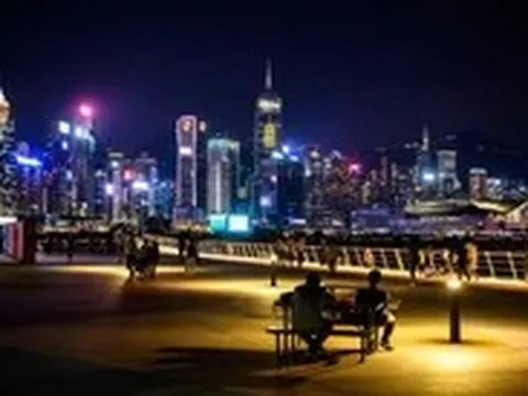 Hong Kong vượt Thụy Sĩ, thành trung tâm tài sản xuyên biên giới lớn nhất thế giới