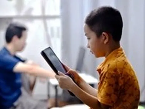 Trẻ rối loạn bướng bỉnh gia tăng vì được quá nuông chiều