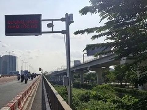 TPHCM lắp loa cảnh báo giảm tốc trên cầu Sài Gòn