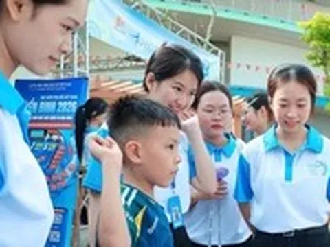 Trao 2.000 suất khám mắt miễn phí trong Ngày hội kết nối nhân ái vì trẻ em