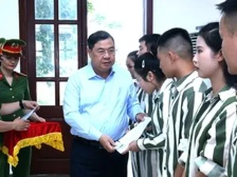 Phó Thủ tướng Thường trực Phạm Gia Túc: Mọi phạm nhân đều có cơ hội được đặc xá như nhau
