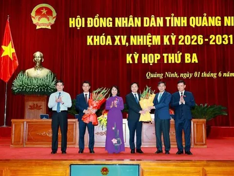 Ông Nguyễn Hồng Dương được bầu giữ chức Phó Chủ tịch HĐND tỉnh Quảng Ninh