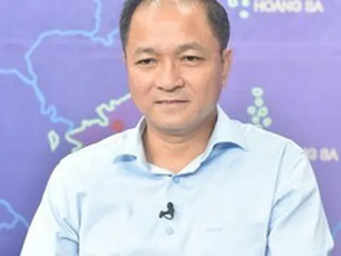 Phó Cục trưởng thuộc Bộ Công Thương nói lý do không bán xăng khoáng