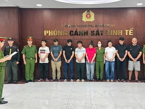 Vụ trạm trưởng kiểm lâm 'mật báo' cho chủ cơ sở vi phạm: Thêm nhiều cán bộ bị khởi tố
