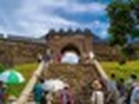 Một di tích nổi tiếng không còn miễn phí cho toàn dân, giá vé là bao nhiêu?