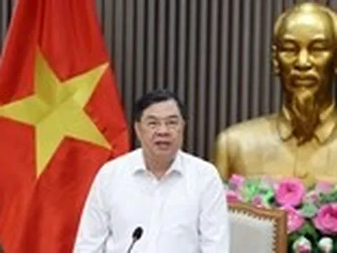 Phó thủ tướng Phạm Gia Túc: Dùng xăng sinh học, đảm bảo quyền lợi người dùng là quan trọng nhất