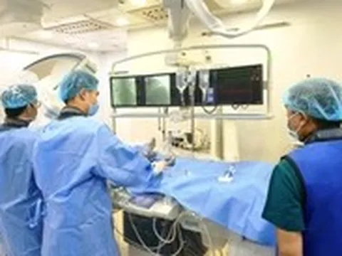 Suýt chết vì hút thuốc lá mỗi ngày 1 gói