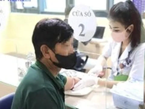 Dấu hiệu ung thư tuyến tiền liệt dễ nhầm với rối loạn tiểu tiện ở người già