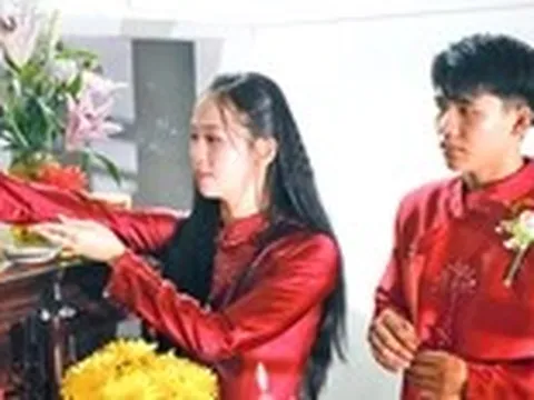 Hạnh phúc đôi trẻ mồ côi vì bão Chanchu