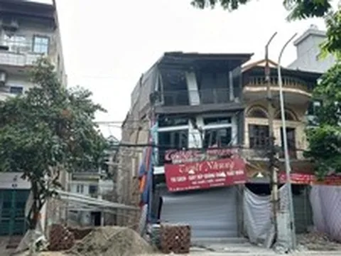 Đào móng công trình khiến nhà bên nứt toác, nguy cơ sập đổ: Ai phải bồi thường?