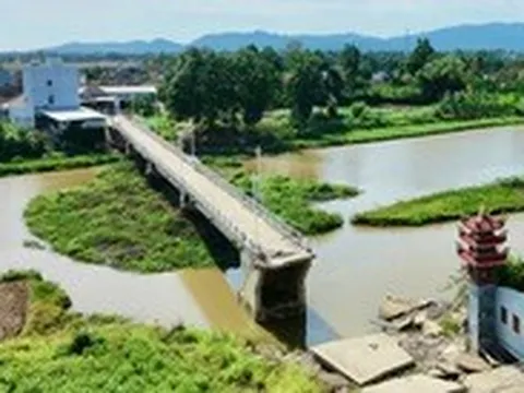 Nửa năm sau lũ lịch sử, nhiều cầu đường ở đông Đắk Lắk vẫn chưa được sửa