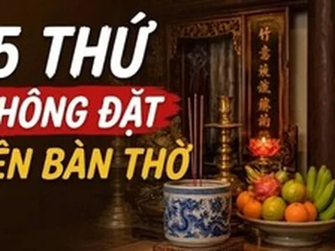 5 thứ không được đặt trên bàn thờ