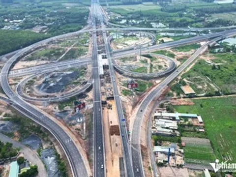18h hôm nay, mở toàn bộ nút giao Long Thành, xe đi lại thuận lợi giữa 2 cao tốc