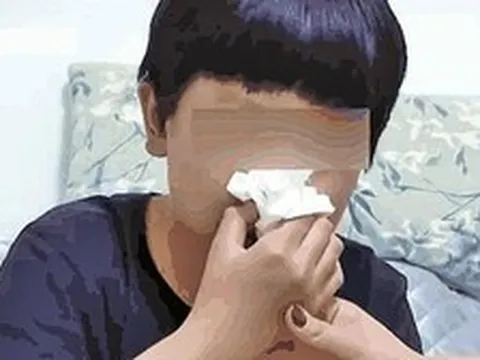 Kỳ lạ bé trai chảy máu ở mắt, mũi, tai mỗi khi căng thẳng: Bác sĩ cũng “bó tay”
