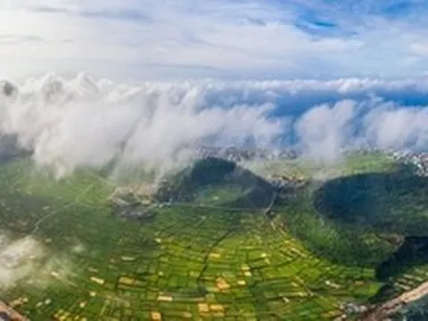 Việt Nam có một nơi sở hữu 10 ngọn núi lửa 30 triệu năm tuổi, nổi tiếng với đặc sản "quốc dân" đang gây sốt