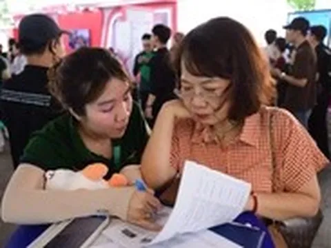 Ngân hàng muốn giúp tiểu thương thu tiền dễ hơn