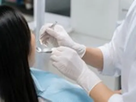 Viêm răng miệng kéo dài có thể làm giảm khả năng sinh sản