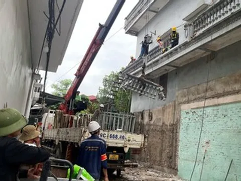 Cưỡng chế thi hành án tại nơi xảy ra vụ xịt nước vào thợ làm việc trên cao ở Hà Nội