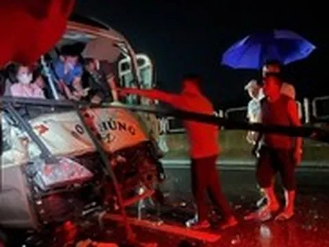 15 người bị thương trong vụ tai nạn liên hoàn trên cao tốc Tuyên Quang - Phú Thọ
