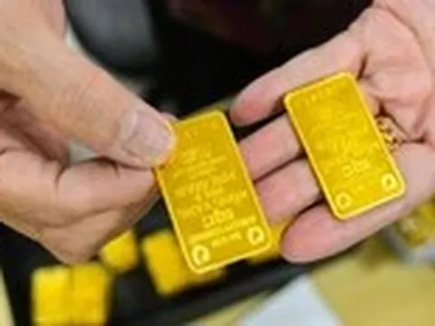 Giá vàng miếng SJC sáng nay giảm đến 4,4 triệu đồng/lượng