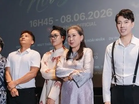 Nhìn ca sĩ Hoài Nhân, ta sẽ thấy "không ai là cùng đường"